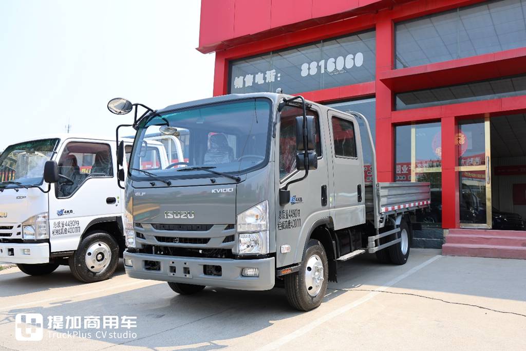 宽体驾驶室,高端双排轻卡的标杆,实拍庆铃五十铃KV100双排轻卡 - 第1张 - 提加商用车网 宽体驾驶室,高端双排轻卡的标杆,实拍庆铃五十铃KV100双排轻卡 - 第1张