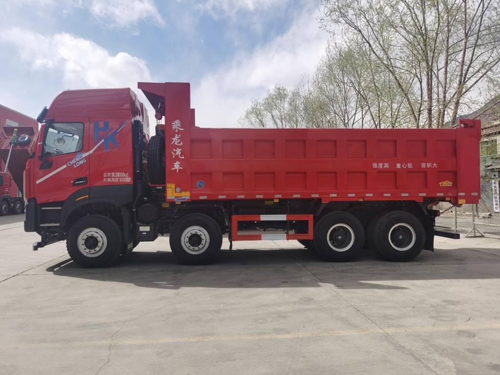 矿区运输新标杆 乘龙HK 8X4自卸车破解“多拉快跑”难题 - 第2张 - 提加商用车网 矿区运输新标杆 乘龙HK 8X4自卸车破解“多拉快跑”难题 - 第2张