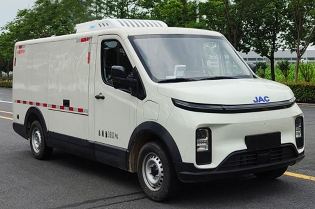 Van宝路冷藏车:城配冷链“掘金”利器,无惧“三高”挑战 - 第2张 - 提加商用车网 Van宝路冷藏车:城配冷链“掘金”利器,无惧“三高”挑战 - 第2张