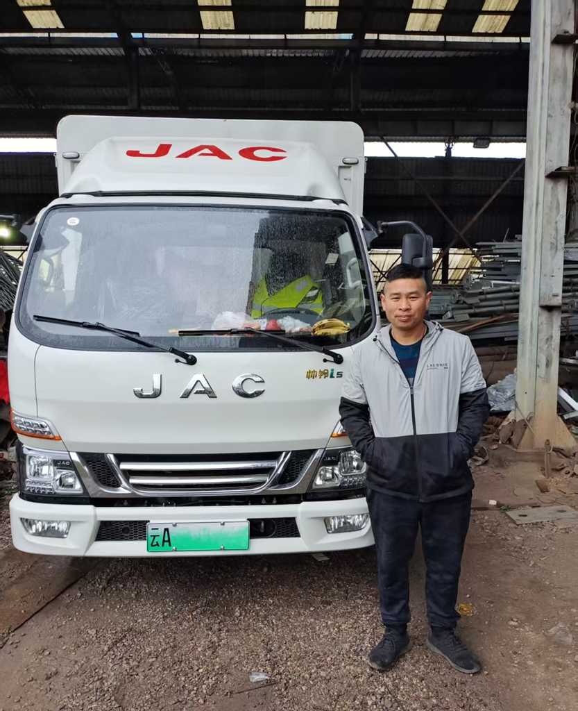 从油表告急到电量满格:一位昆明卡友的新能源“逆袭路” - 第2张 - 提加商用车网 从油表告急到电量满格:一位昆明卡友的新能源“逆袭路” - 第2张