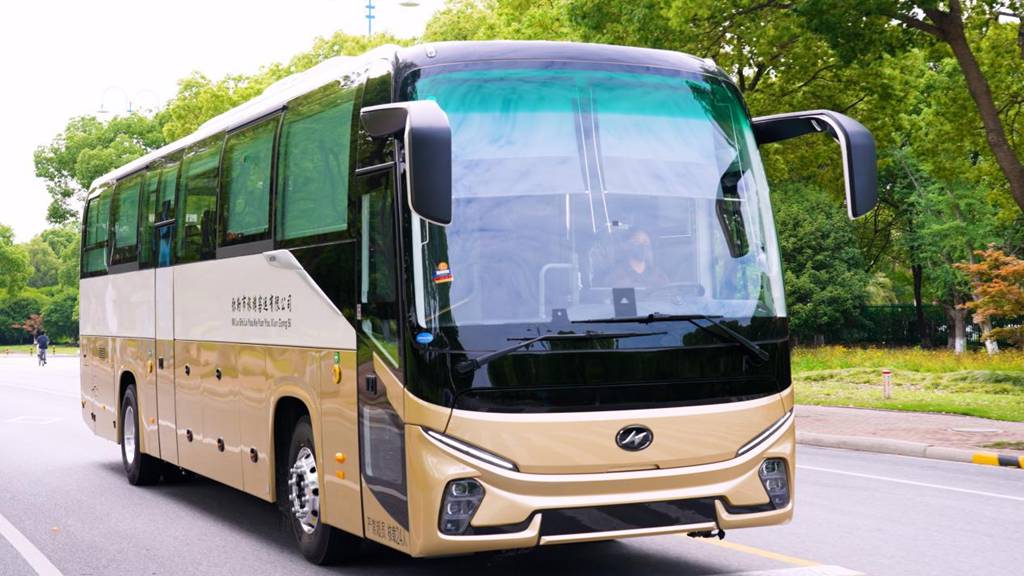 品牌价值超1000亿!苏州金龙连续18年上榜“中国500最具价值品牌” - 第2张 - 提加商用车网 品牌价值超1000亿!苏州金龙连续18年上榜“中国500最具价值品牌” - 第2张