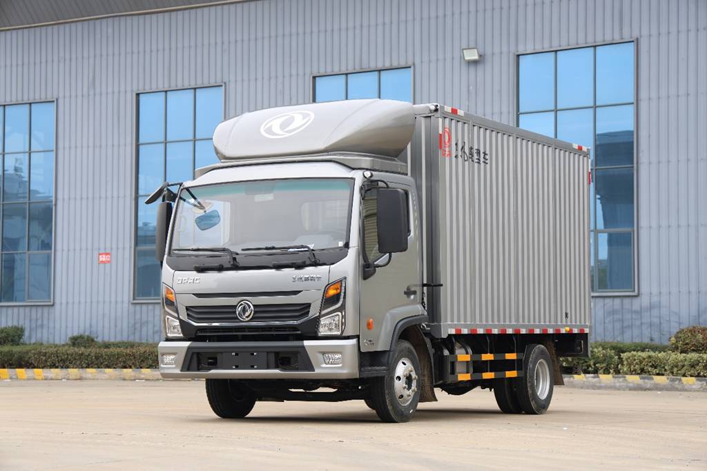 蓝牌极限卡车怎么选?东风多利卡康陆威:大六米轻卡最优解 - 第3张 - 提加商用车网 蓝牌极限卡车怎么选?东风多利卡康陆威:大六米轻卡最优解 - 第3张