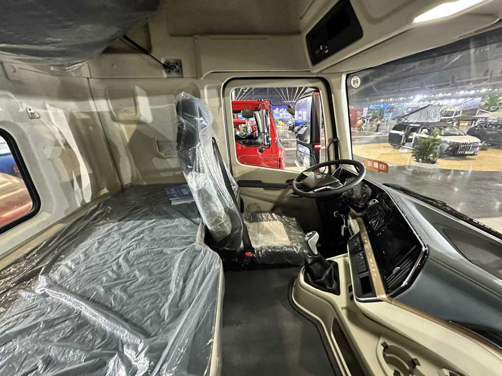 国四置换至高省11万！乘龙H5V创富版燃气重卡谁开谁赚 - 第4张