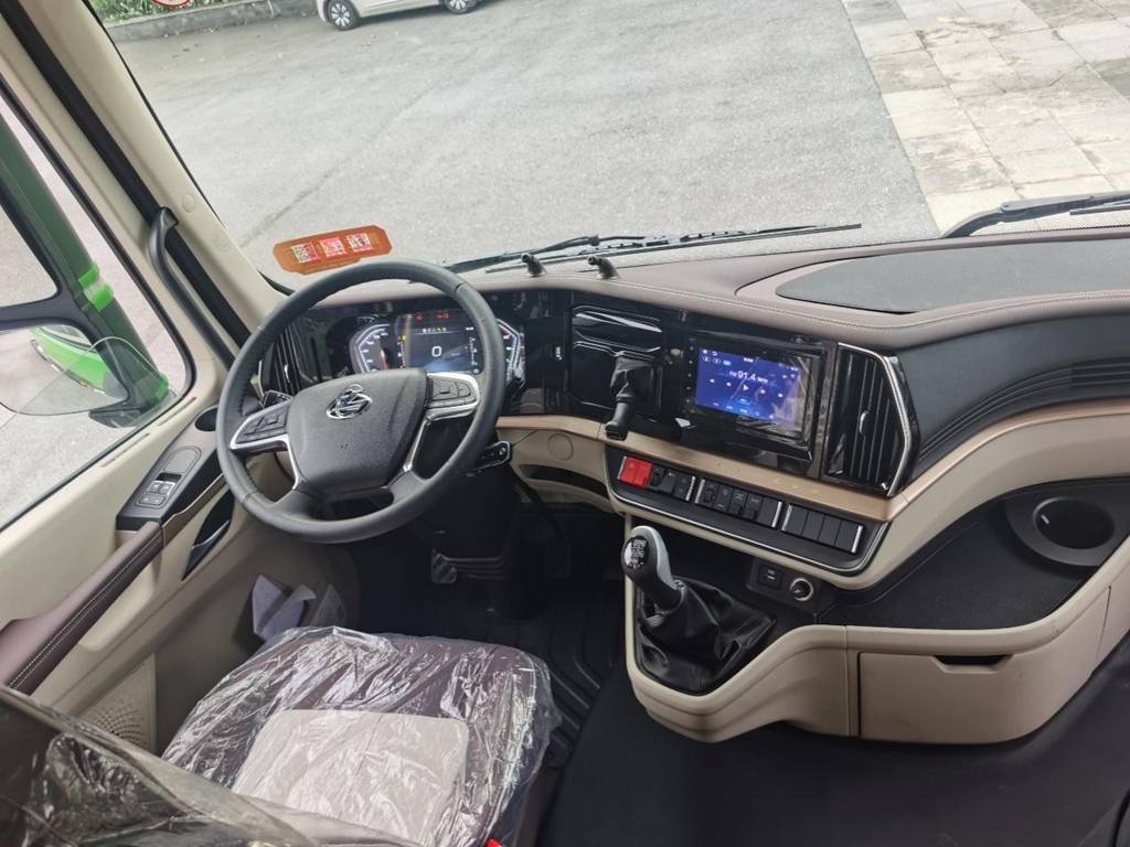 矿区运输新标杆 乘龙HK 8X4自卸车破解“多拉快跑”难题 - 第4张 - 提加商用车网 矿区运输新标杆 乘龙HK 8X4自卸车破解“多拉快跑”难题 - 第4张