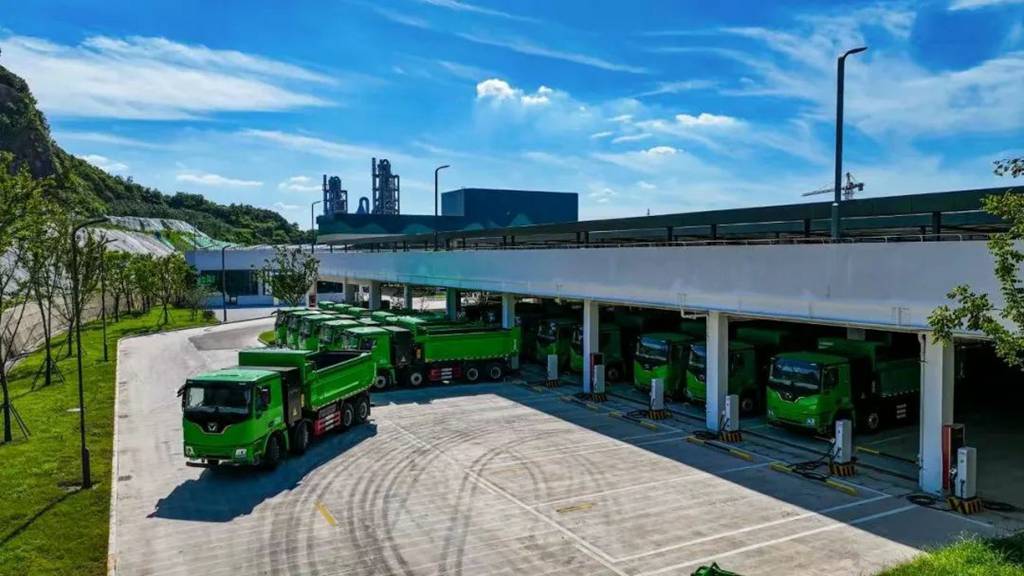 徐工新能源自卸车擦亮城市建设绿色底色 - 第2张 - 提加商用车网 徐工新能源自卸车擦亮城市建设绿色底色 - 第2张