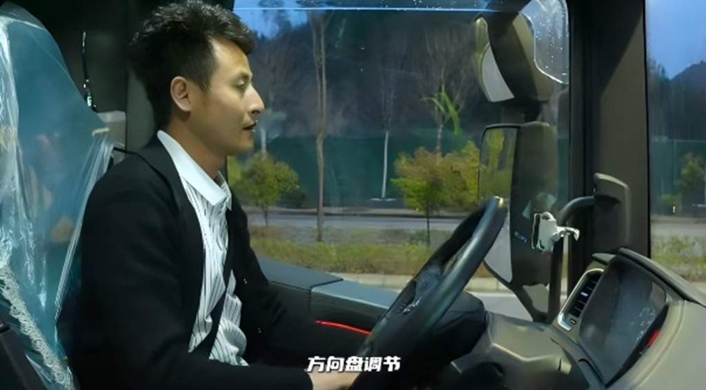 东风华神HS7的“完美”吸引力来源于? - 第1张 - 提加商用车网 东风华神HS7的“完美”吸引力来源于? - 第1张