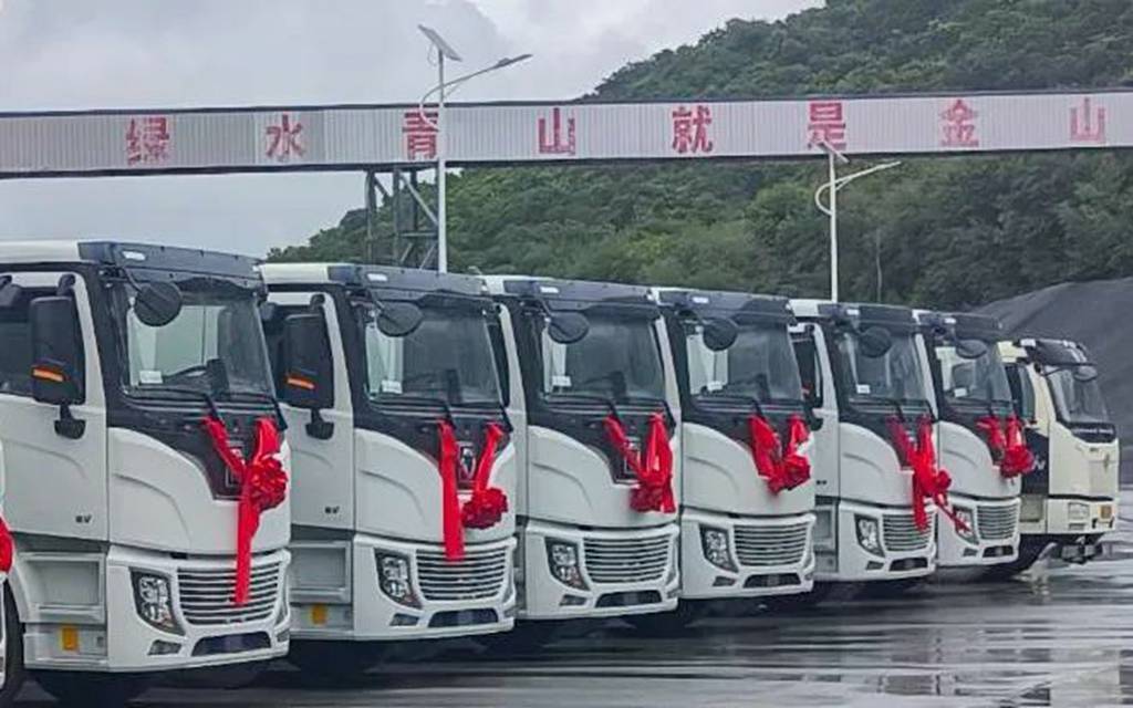 全国热销!徐工新能源重卡穿越热浪、交付客户 - 第3张 - 提加商用车网 全国热销!徐工新能源重卡穿越热浪、交付客户 - 第3张