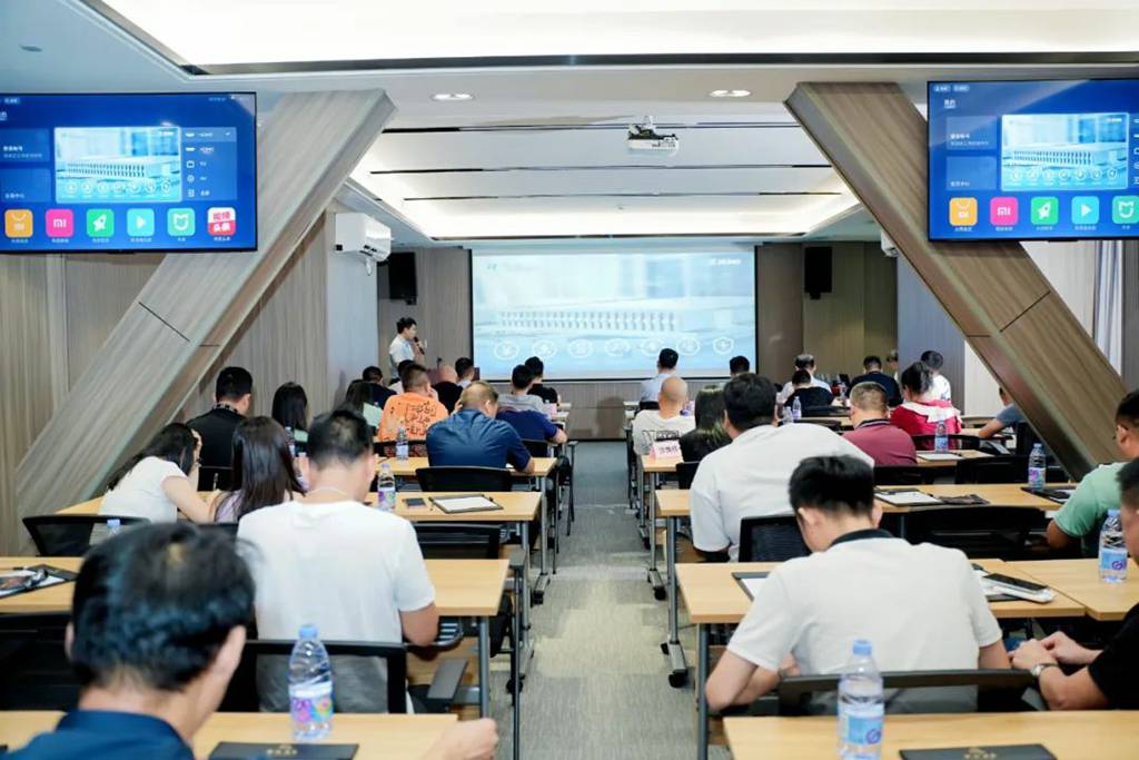 签单50台!徐工汉界轻卡广州品鉴会现场直击 - 第1张 - 提加商用车网 签单50台!徐工汉界轻卡广州品鉴会现场直击 - 第1张