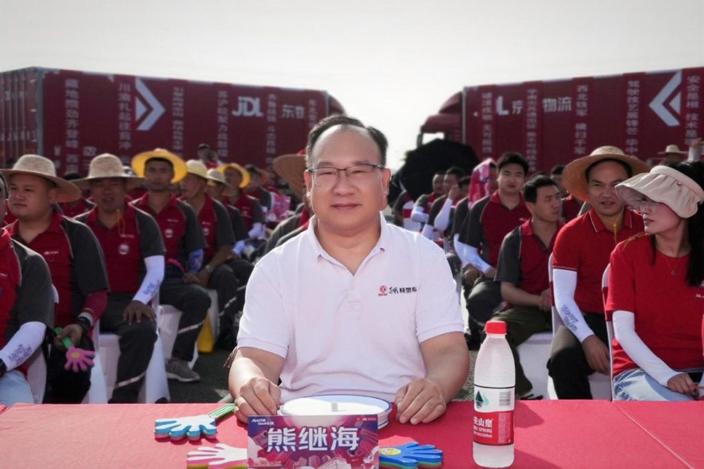 以实力圈粉!东风轻型车四大明星产品闪耀京东物流2025技能大赛总决赛 - 第4张 - 提加商用车网 以实力圈粉!东风轻型车四大明星产品闪耀京东物流2025技能大赛总决赛 - 第4张