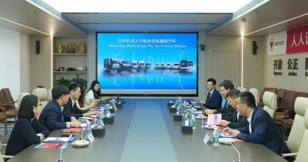 绿色纽带再升级!太平船务高层携翠城轮船模访北汽福田 - 第5张 - 提加商用车网 绿色纽带再升级!太平船务高层携翠城轮船模访北汽福田 - 第5张
