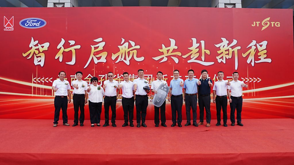 江铃轻客@云南宝子们:求偶遇! - 第1张 - 提加商用车网 江铃轻客@云南宝子们:求偶遇! - 第1张