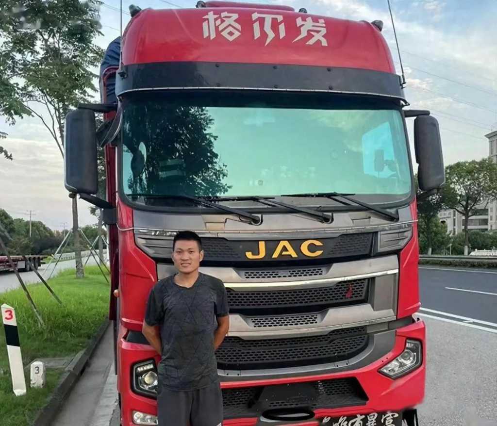 南昌纺织服装运输先锋!吴老板与江淮格尔发A5的坚守之路 - 第1张 - 提加商用车网 南昌纺织服装运输先锋!吴老板与江淮格尔发A5的坚守之路 - 第1张