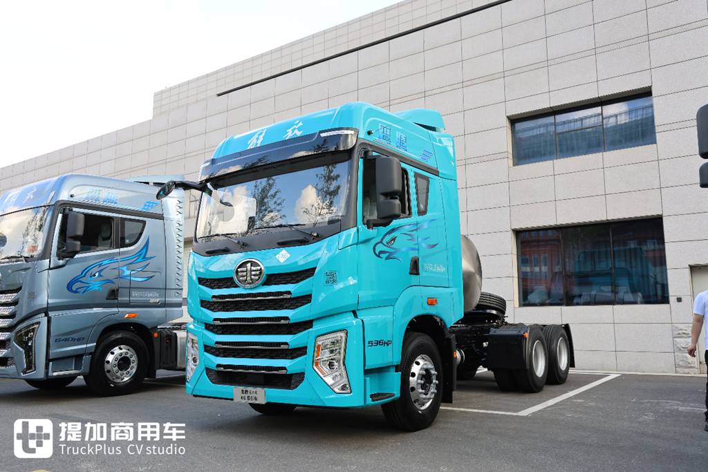 全新鹰阵产品发布,鹰途再添三兄弟,一汽解放青汽年中会现场展车实拍 - 第9张 - 提加商用车网 全新鹰阵产品发布,鹰途再添三兄弟,一汽解放青汽年中会现场展车实拍 - 第9张