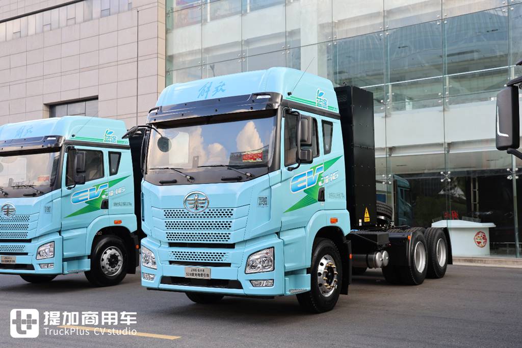 全新鹰阵产品发布,鹰途再添三兄弟,一汽解放青汽年中会现场展车实拍 - 第16张 - 提加商用车网 全新鹰阵产品发布,鹰途再添三兄弟,一汽解放青汽年中会现场展车实拍 - 第16张