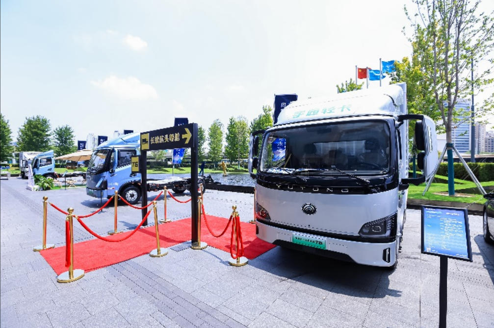 宇通轻卡高端旗舰T6上市登场,重新定义新能源商用车价值标杆 - 第1张 - 提加商用车网 宇通轻卡高端旗舰T6上市登场,重新定义新能源商用车价值标杆 - 第1张
