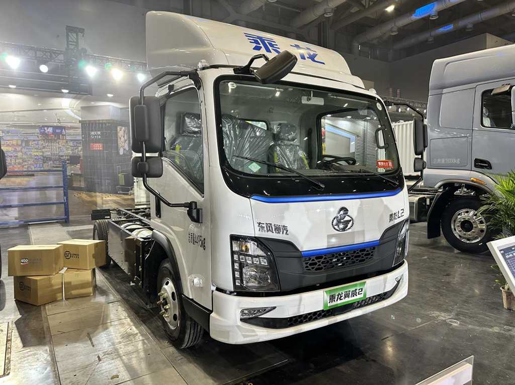 580km高续航 百公里气耗≤6.67kg,乘龙翼威2 CNG增程轻卡来袭! - 第1张 - 提加商用车网 580km高续航 百公里气耗≤6.67kg,乘龙翼威2 CNG增程轻卡来袭! - 第1张