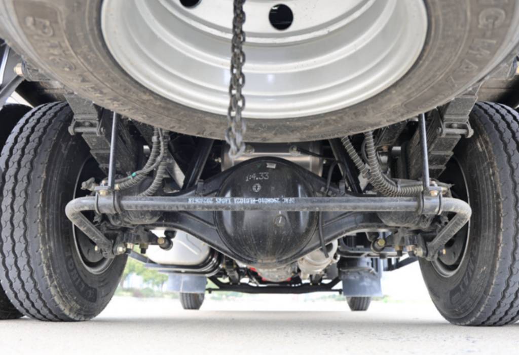 东风多利卡康陆威:大六米蓝牌极限车,助力高效物流新时代 - 第3张 - 提加商用车网 东风多利卡康陆威:大六米蓝牌极限车,助力高效物流新时代 - 第3张