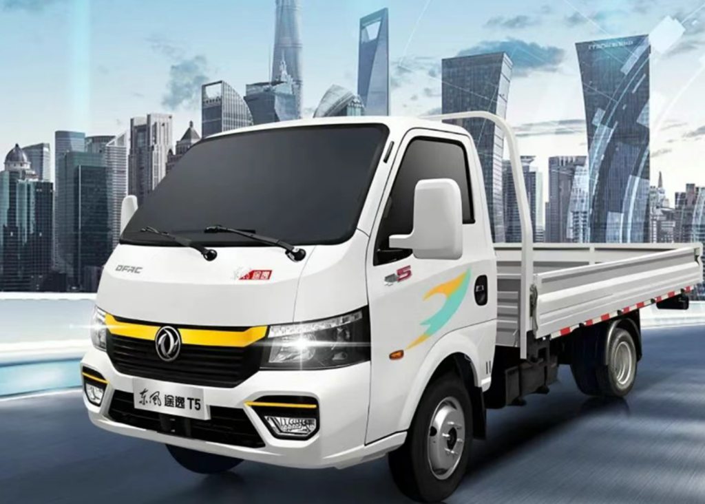 东风途逸T5摆摊创业好伙伴,一车多用超灵活 - 第3张 - 提加商用车网 东风途逸T5摆摊创业好伙伴,一车多用超灵活 - 第3张