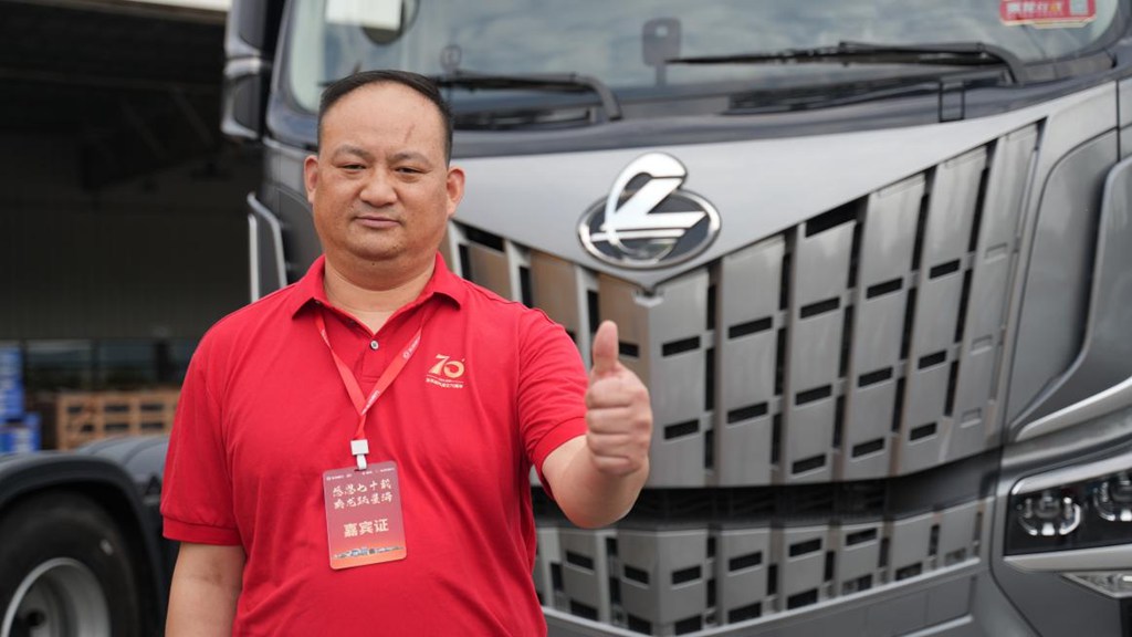 乘龙HK LNG牵引车:开着有劲跑着省气,卡友都说这车真中! - 第4张 - 提加商用车网 乘龙HK LNG牵引车:开着有劲跑着省气,卡友都说这车真中! - 第4张