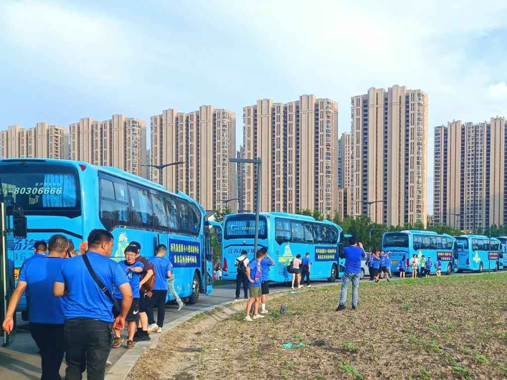 扬汽亚星苏超直通车一站式服务球迷 文旅体融合新方案 - 第3张 - 提加商用车网 扬汽亚星苏超直通车一站式服务球迷 文旅体融合新方案 - 第3张