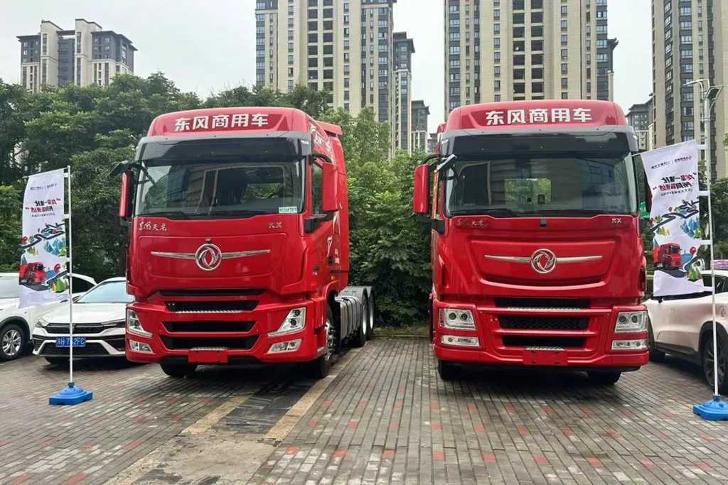 省油实力派!东风天龙KX新嵘耀品鉴会现场,1800公里实测数据说话 - 第3张 - 提加商用车网 省油实力派!东风天龙KX新嵘耀品鉴会现场,1800公里实测数据说话 - 第3张