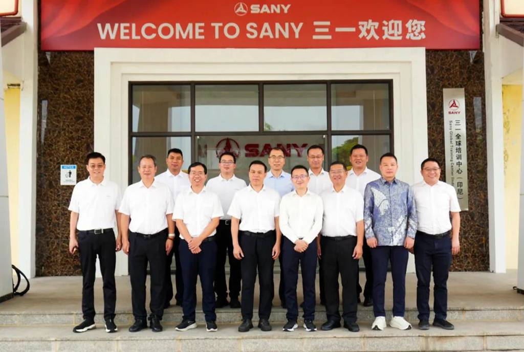 玉柴李汉阳率队走访印尼市场 促进合作开拓新局 - 第2张 - 提加商用车网 玉柴李汉阳率队走访印尼市场 促进合作开拓新局 - 第2张