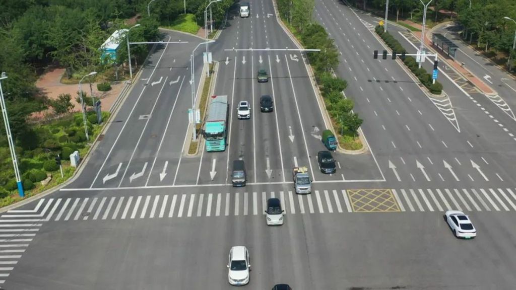 既会算账,也会开车:禹州王总的联合重卡“电麒麟”生意经 - 第5张 - 提加商用车网 既会算账,也会开车:禹州王总的联合重卡“电麒麟”生意经 - 第5张
