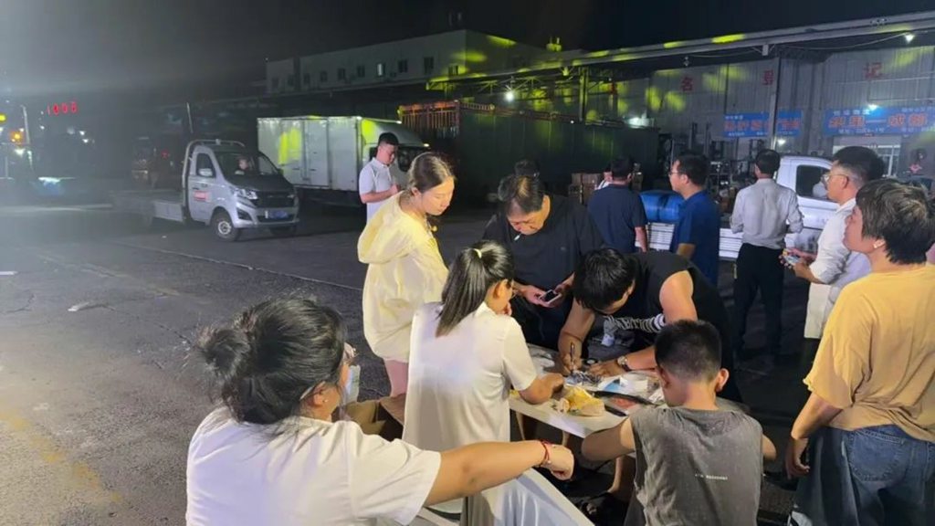 东风小卡百县千镇大巡游,“中国童装之都”织里嘉年华活动圆满成功! - 第7张 - 提加商用车网 东风小卡百县千镇大巡游,“中国童装之都”织里嘉年华活动圆满成功! - 第7张
