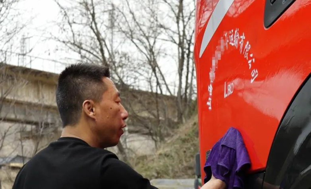 东风天龙KL自动挡,让每一公里都更轻松、更赚钱! - 第8张 - 提加商用车网 东风天龙KL自动挡,让每一公里都更轻松、更赚钱! - 第8张