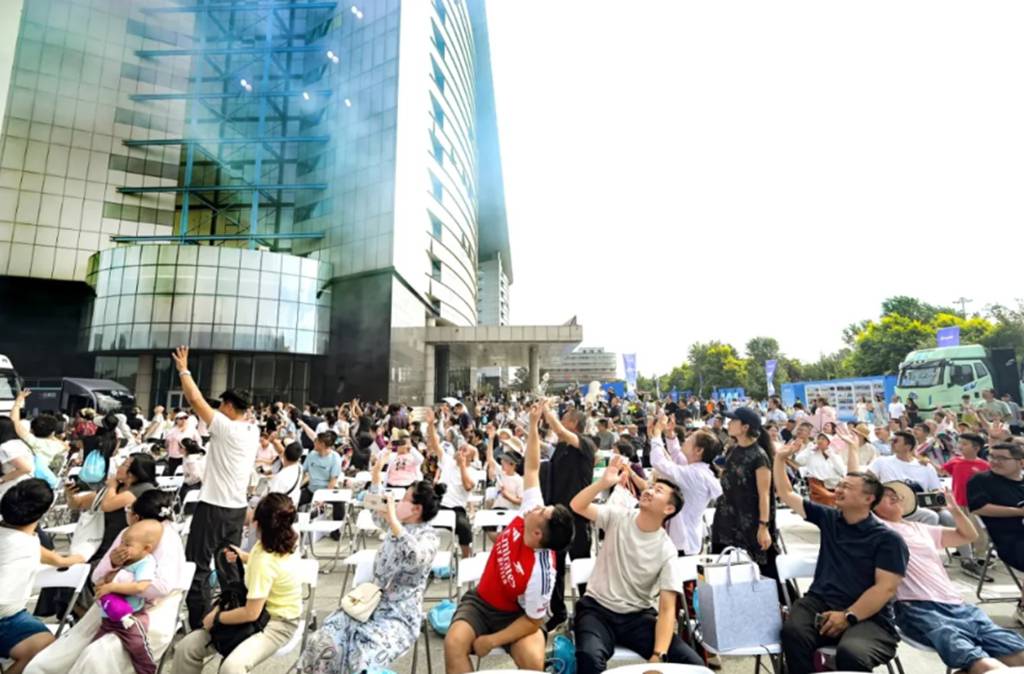 “同心领航 共拼未来” 一汽解放2025年家属开放日温情绽放 - 第6张 - 提加商用车网 “同心领航 共拼未来” 一汽解放2025年家属开放日温情绽放 - 第6张