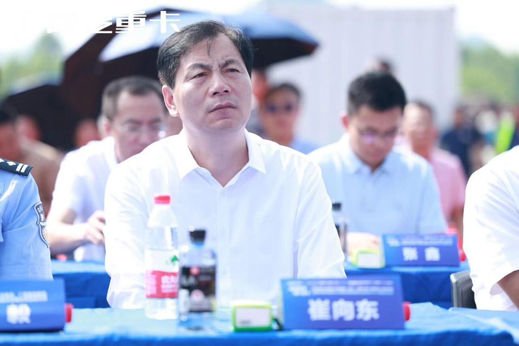 全球首款纯电一体化列车落地广西!陕汽潍柴“智汇”系列重塑价值标准 - 第2张 - 提加商用车网 全球首款纯电一体化列车落地广西!陕汽潍柴“智汇”系列重塑价值标准 - 第2张