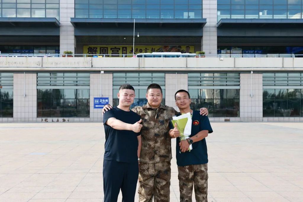 一汽解放九三阅兵装备保障任务团队载誉凯旋 - 第3张 - 提加商用车网 一汽解放九三阅兵装备保障任务团队载誉凯旋 - 第3张