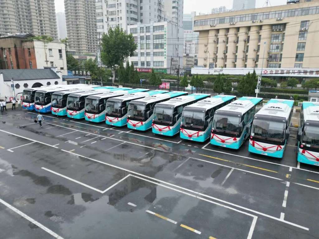 重磅交车,绿色升级!安凯高端客车助力合肥客运双线焕新 - 第2张 - 提加商用车网 重磅交车,绿色升级!安凯高端客车助力合肥客运双线焕新 - 第2张