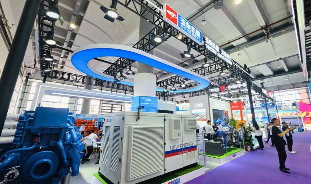 玉柴携高端智能装备闪耀第22届东博会 - 第1张