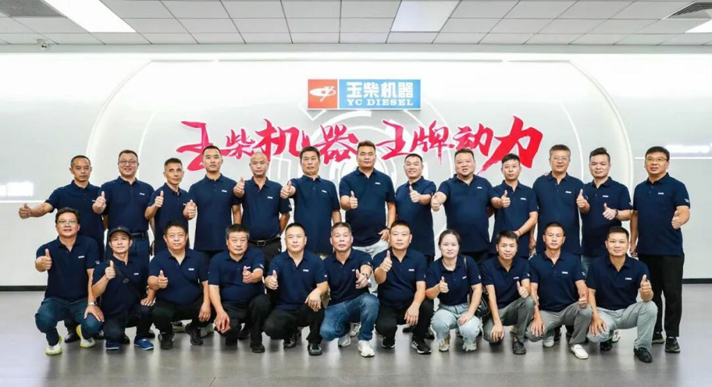 玉柴王牌动力俱乐部会员走进玉柴 - 第1张 - 提加商用车网 玉柴王牌动力俱乐部会员走进玉柴 - 第1张