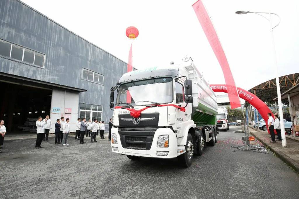 “东风相伴 百勤同行”东风新疆战略客户签约暨批量20台交付仪式圆满举行 - 第7张 - 提加商用车网 “东风相伴 百勤同行”东风新疆战略客户签约暨批量20台交付仪式圆满举行 - 第7张