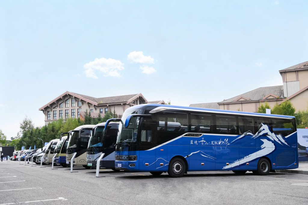 高品质驱动,全矩阵赋能!宇通为2025旅游出行大会增辉添彩 - 第4张 - 提加商用车网 高品质驱动,全矩阵赋能!宇通为2025旅游出行大会增辉添彩 - 第4张