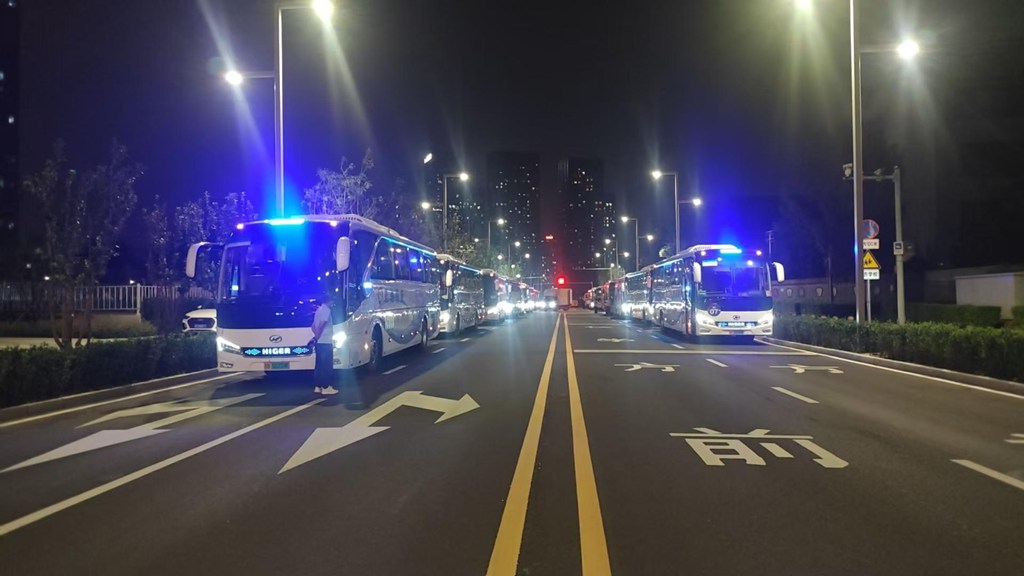 国企担当!超260台苏州金龙海格客车高标准服务九三阅兵 - 第1张 - 提加商用车网 国企担当!超260台苏州金龙海格客车高标准服务九三阅兵 - 第1张