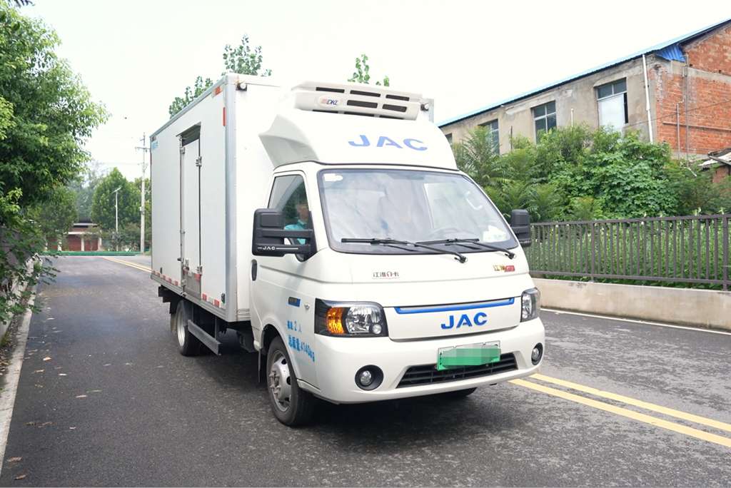 从深海到烤架,恺达EX6冷藏车的鲜味守护之旅 - 第5张 - 提加商用车网 从深海到烤架,恺达EX6冷藏车的鲜味守护之旅 - 第5张