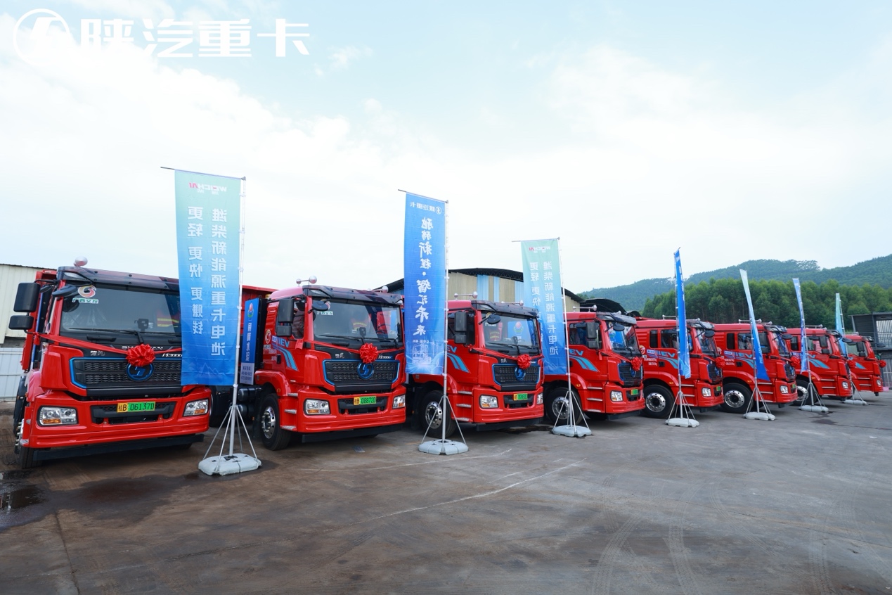 潍柴、陕汽和中集三巨头联手打造,国产电动重卡再进化,全球首款纯电车挂一体化列车实拍 - 第5张 - 提加商用车网 潍柴、陕汽和中集三巨头联手打造,国产电动重卡再进化,全球首款纯电车挂一体化列车实拍 - 第5张