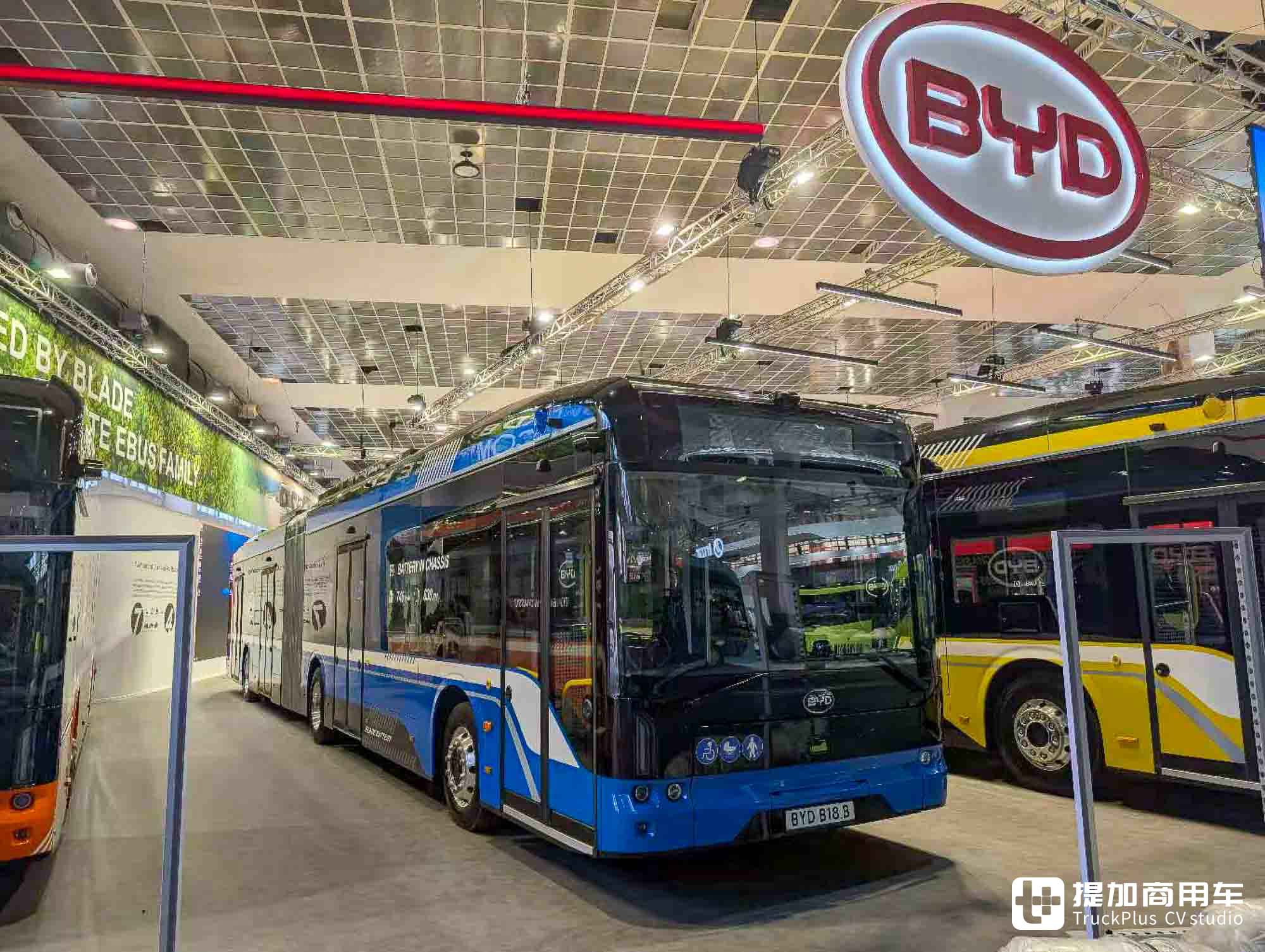 续航630公里，载客量146人！比亚迪B18.b铰接城市客车还有哪些“黑科技”？ - 第1张