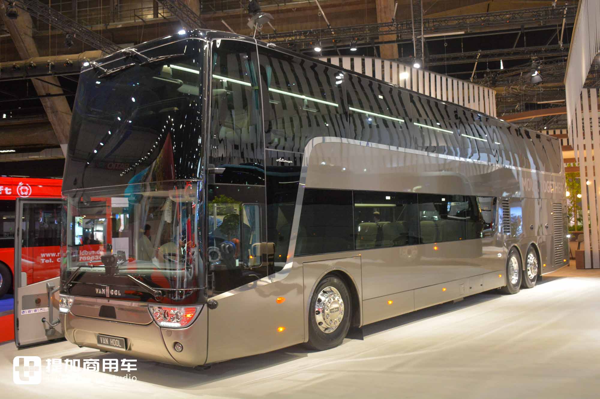 2025Busworld客车展|伊利萨尔、马可波罗等企业亮相,“冷门”品牌也有强大旗舰产品! - 第13张 - 提加商用车网 2025Busworld客车展|伊利萨尔、马可波罗等企业亮相,“冷门”品牌也有强大旗舰产品! - 第13张