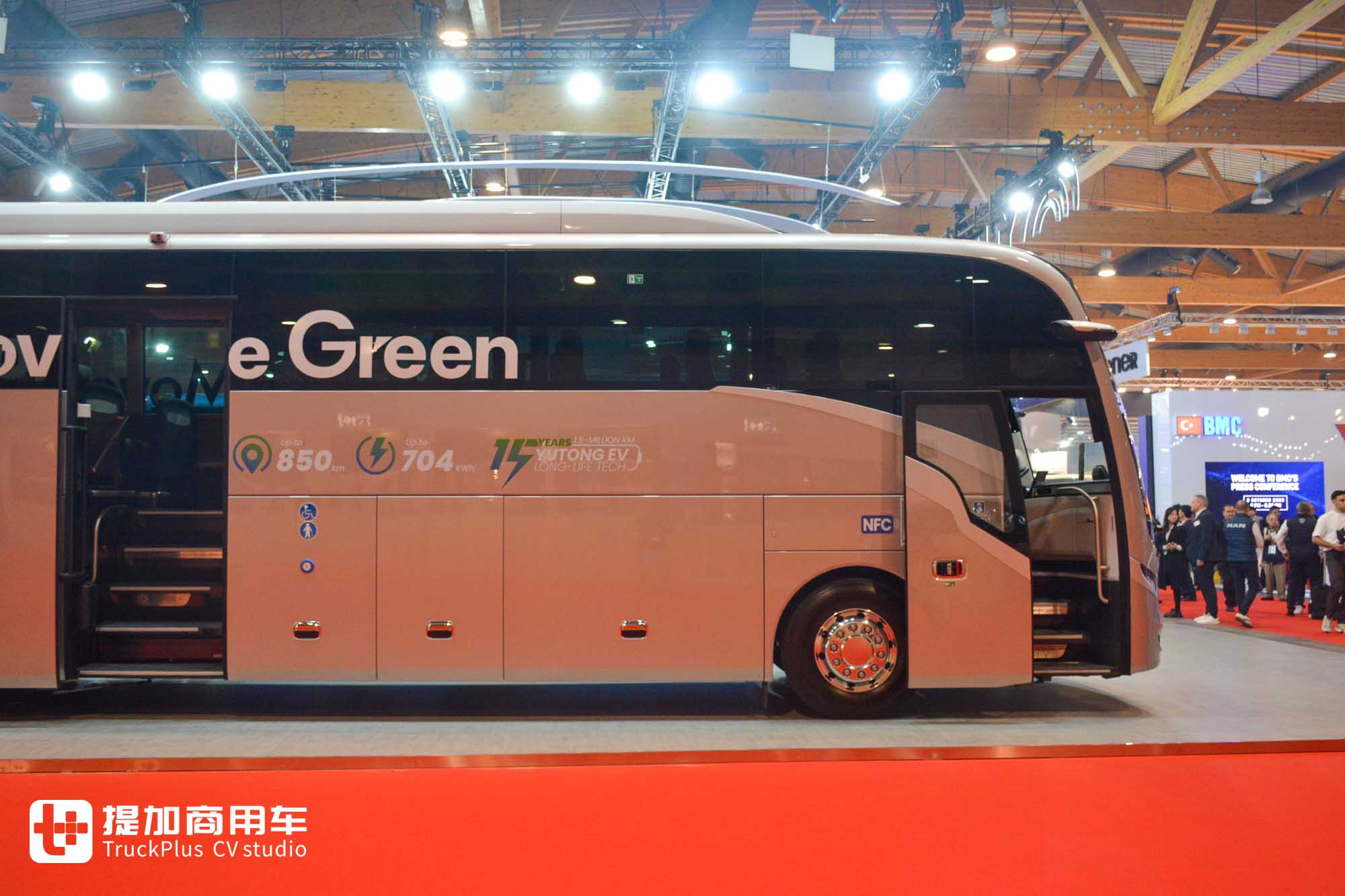 2025Busworld客车展|力压欧洲豪华大巴,荣获“最佳客车”大奖!宇通T14E纯电动旅游巴士到底强在哪里? - 第14张 - 提加商用车网 2025Busworld客车展|力压欧洲豪华大巴,荣获“最佳客车”大奖!宇通T14E纯电动旅游巴士到底强在哪里? - 第14张