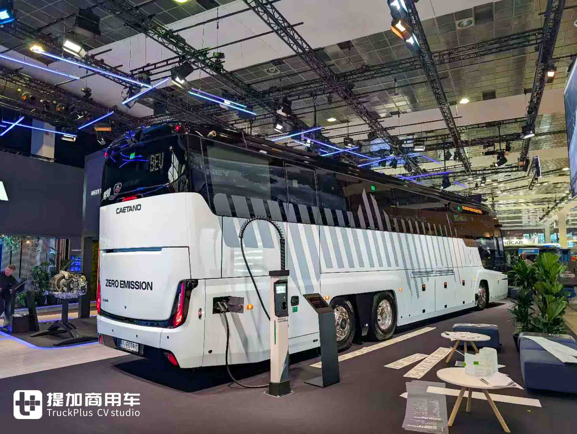 2025Busworld客车展|斯曼奔沃扎堆!四大欧卡的巴士产品实力几何?带您抢鲜看! - 第4张 - 提加商用车网 2025Busworld客车展|斯曼奔沃扎堆!四大欧卡的巴士产品实力几何?带您抢鲜看! - 第4张