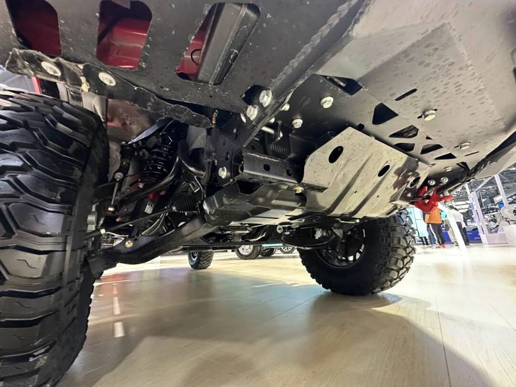 看庆铃T30探险家皮卡,让你眼前一直亮亮亮! - 第4张 - 提加商用车网 看庆铃T30探险家皮卡,让你眼前一直亮亮亮! - 第4张