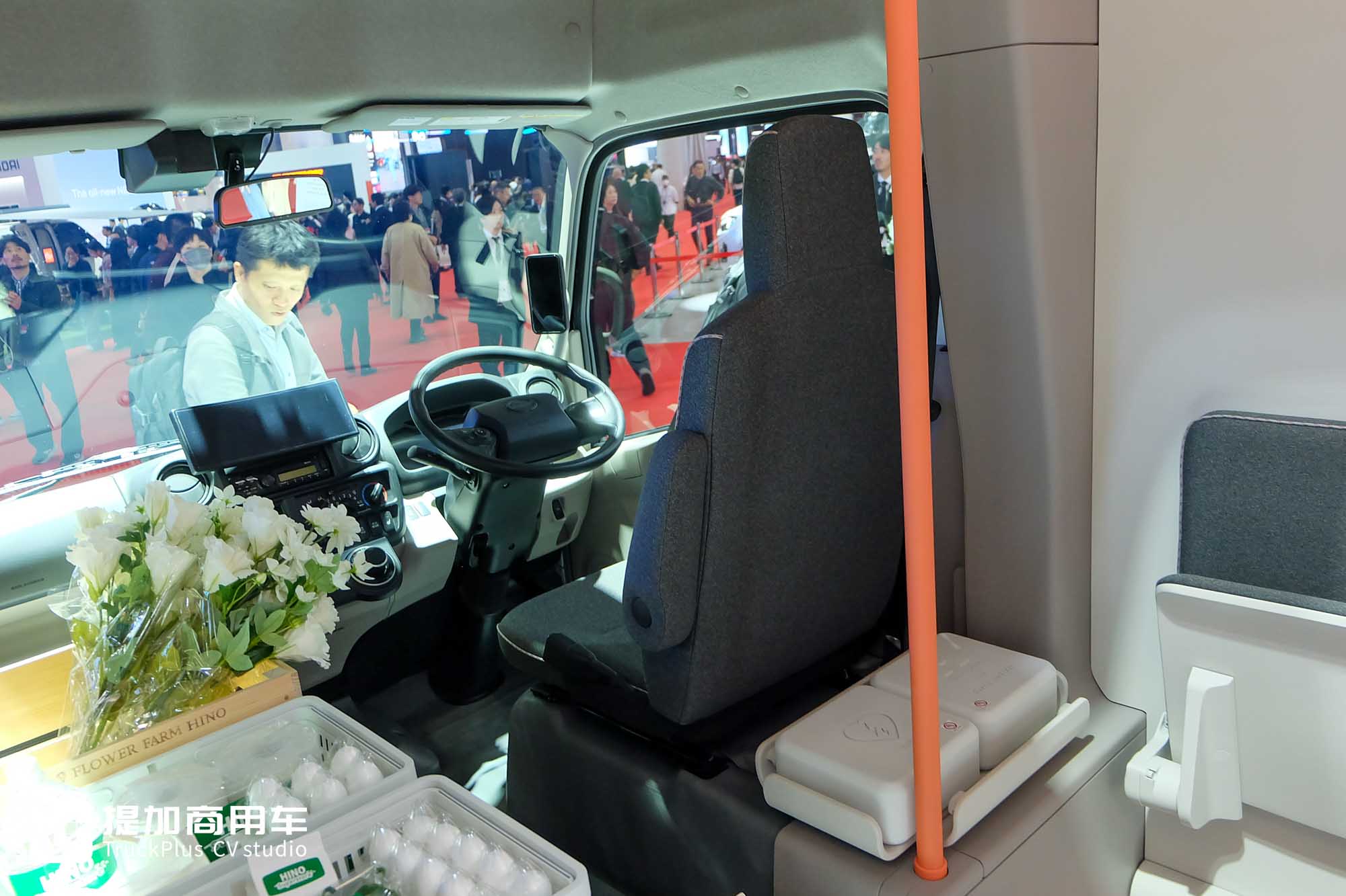 2025日本移动出行展｜达喀尔拉力赛车、新一代豪华巴士亮相，HINO日野展品实拍 - 第6张