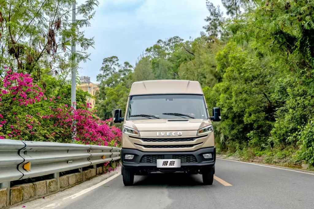 依维柯得意“全副武装”备战“双十一” - 第3张 - 提加商用车网 依维柯得意“全副武装”备战“双十一” - 第3张