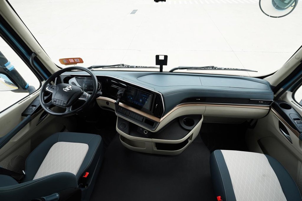 年省电费6万元,乘龙翼威5纯电大单桥助卡友双11赚更多 - 第4张 - 提加商用车网 年省电费6万元,乘龙翼威5纯电大单桥助卡友双11赚更多 - 第4张