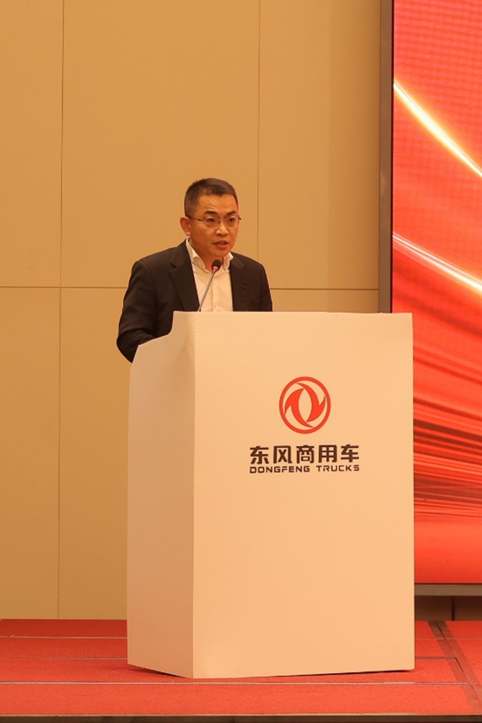 驱动价值 领航高效 东风商用车快递战略客户深度体验日在十堰圆满举行 - 第6张 - 提加商用车网 驱动价值 领航高效 东风商用车快递战略客户深度体验日在十堰圆满举行 - 第6张
