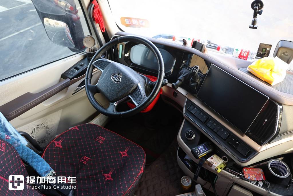 一趟连霍高速,深度体验乘龙HK燃气车,带你看它如何用实力征服西北路况 - 第6张 - 提加商用车网 一趟连霍高速,深度体验乘龙HK燃气车,带你看它如何用实力征服西北路况 - 第6张